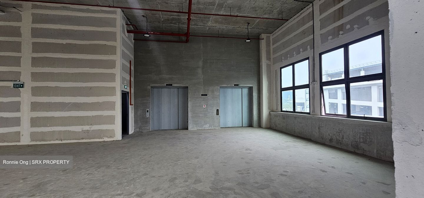 Jalan Papan (D22), Factory #636351731